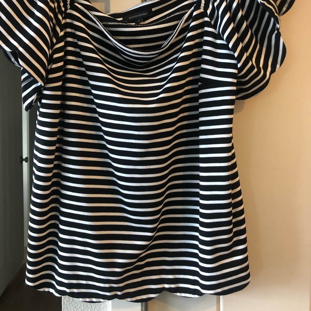 Banana Republic Striped Off The Shoulder Scalloped Blouse